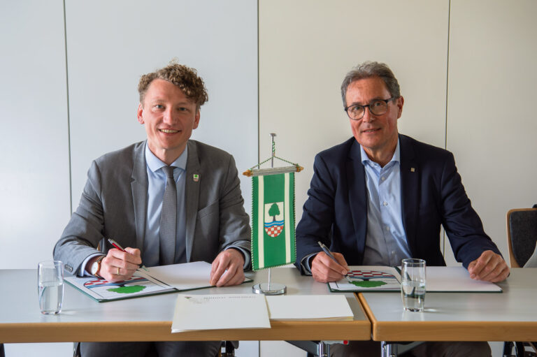 Evangelische Schulstiftung in der EKBO vereinbart Zusammenarbeit mit Gemeinde Zeuthen