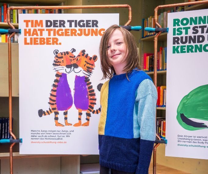 Plakat-Kampagne: Mit Reimen und Tierzeichnungen für mehr Diversity an Grundschulen